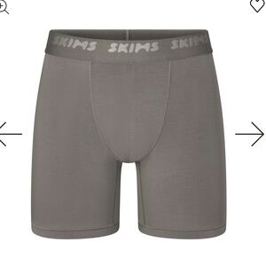 NWT SKIMS Stretch Men’s 5” Boxer Brief in Gunmetal Grey